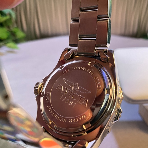 Invicta Pro Diver 17381 - Picture 6 of 6